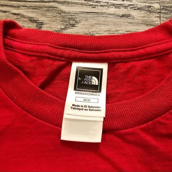 The North Face T-shirt Mens M Red Logo Hiking Climbing Outdoors Keep Calm Climb. - Picture 5 of 5